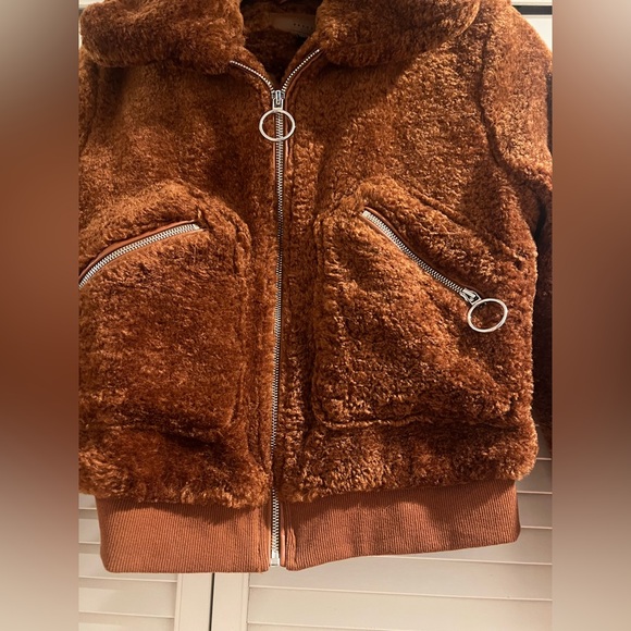 LIKE NEW Blank NYC Brown Cropped Jacket - Picture 4 of 7